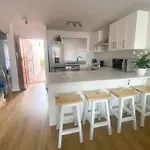 Kalk Bay Stylish 2Bed With Balcony, Views & Pool 34Sjt