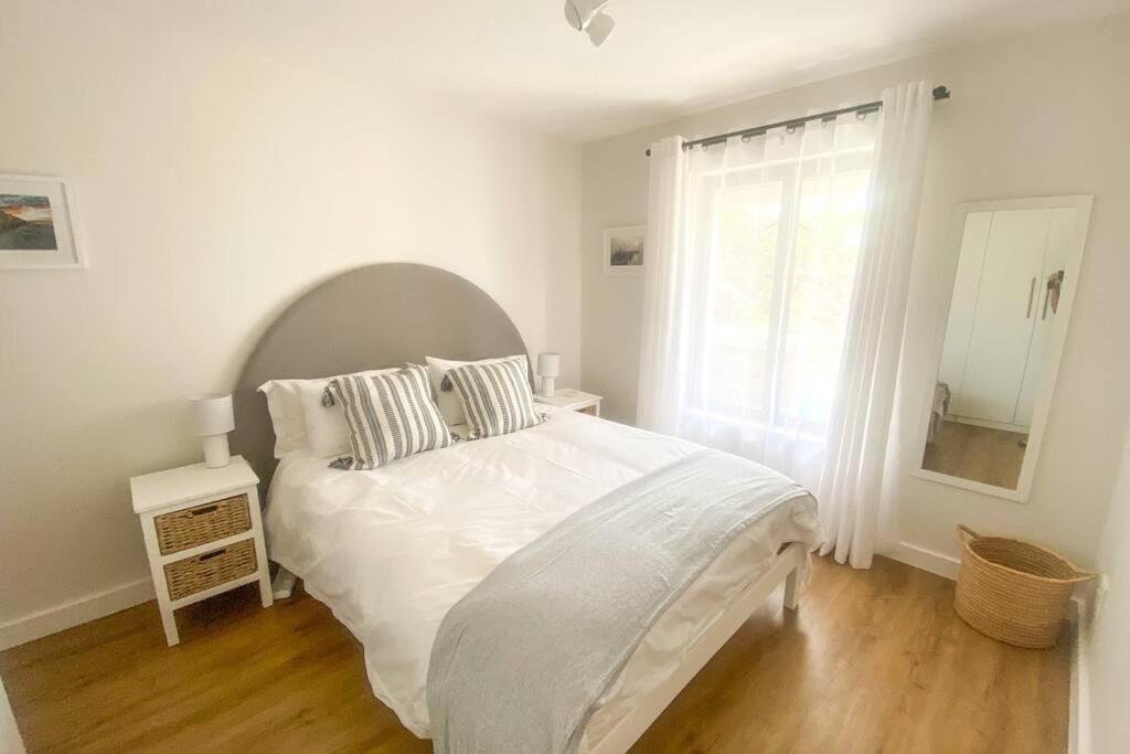 Kalk Bay Stylish 2bed With Balcony, Views & Pool 34sjt Apartment Cape Town